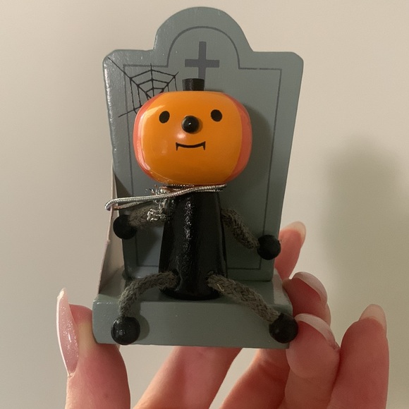 4 Fall Halloween Spooky Placecard Picture Holder - Picture 2 of 3